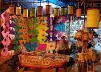 मकर संक्रांति और पतंग की दुकान